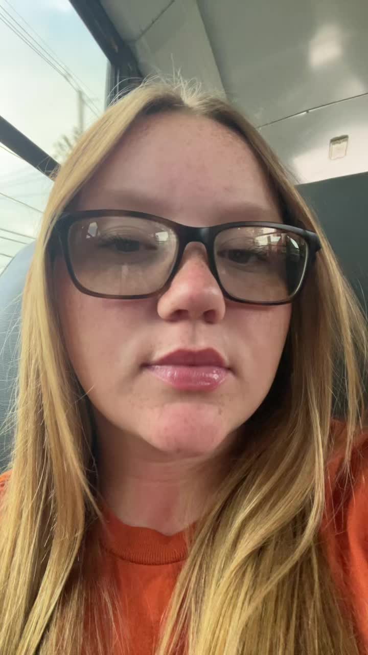 @emma._.carl