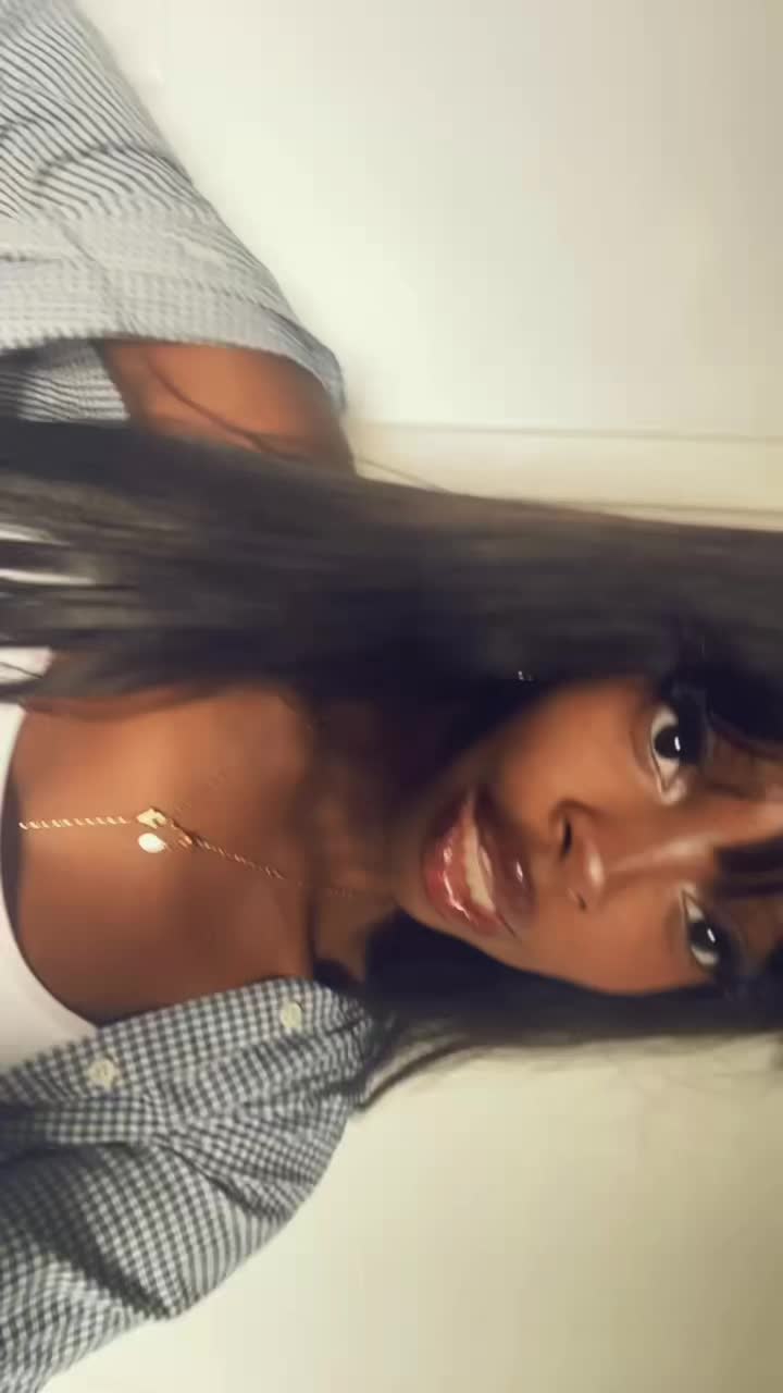 @𝑽𝒊𝒄𝒌𝒚’