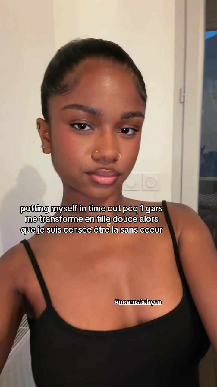 @𝗅𝗒𝗇𝖾🌺