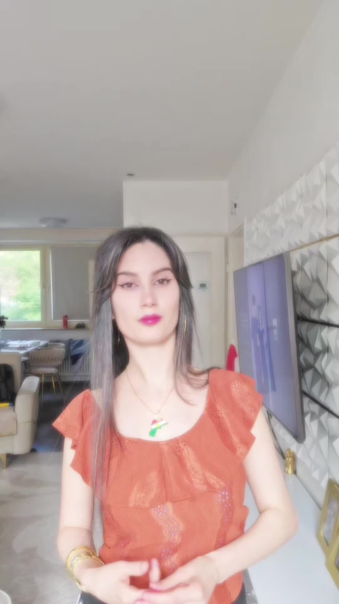 @zozo_afrin366