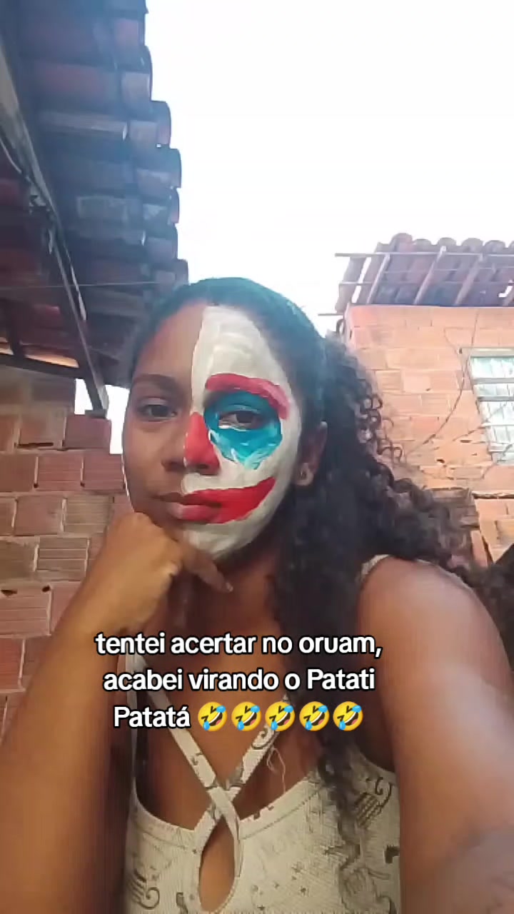 @scarlett_Estefane
