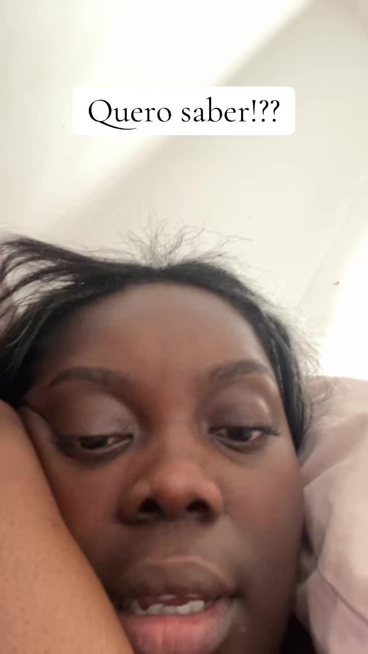 @Eleniaax