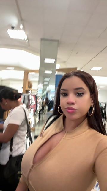 @Ver&oacute;nica