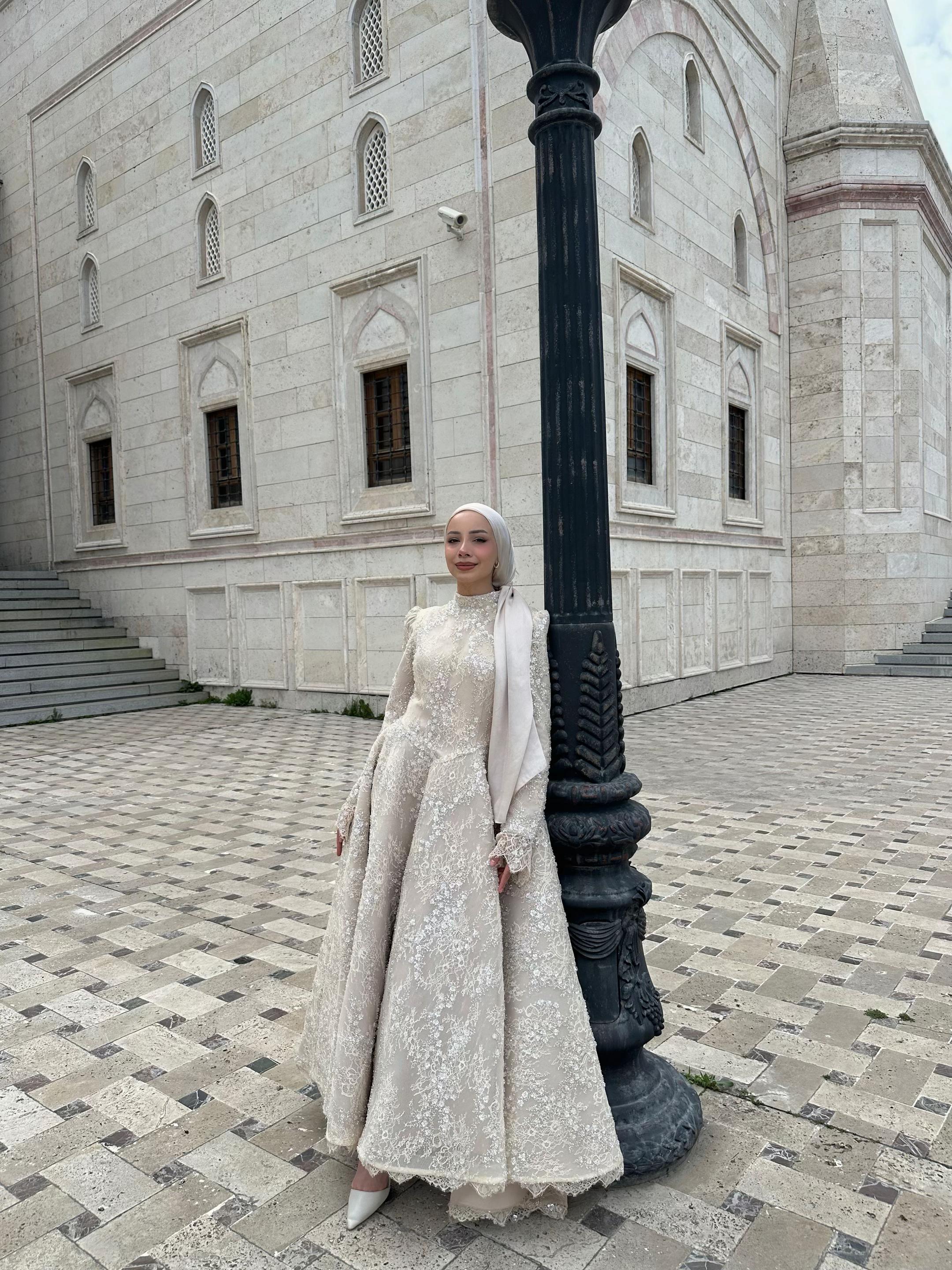 @Hazem Rental Dress