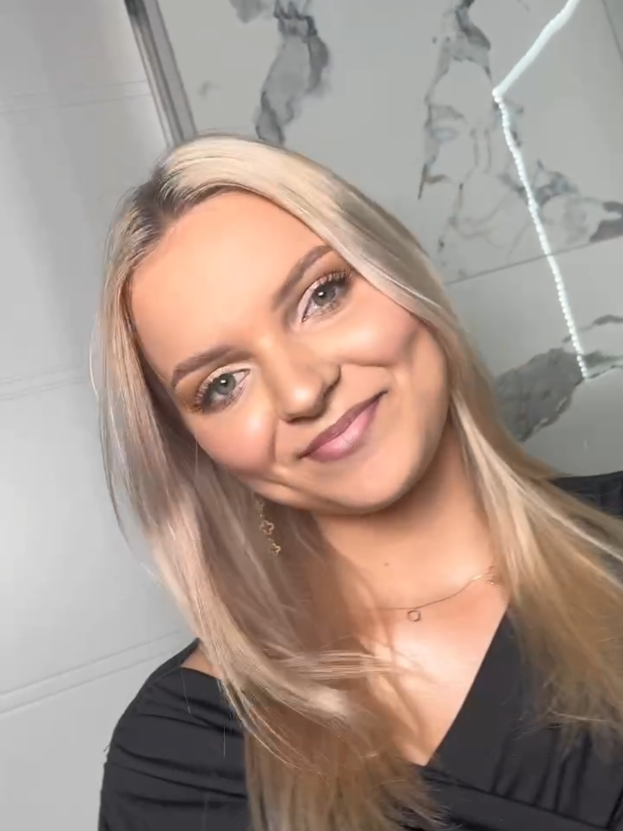 @𝓙𝓾𝓵𝓲𝓪