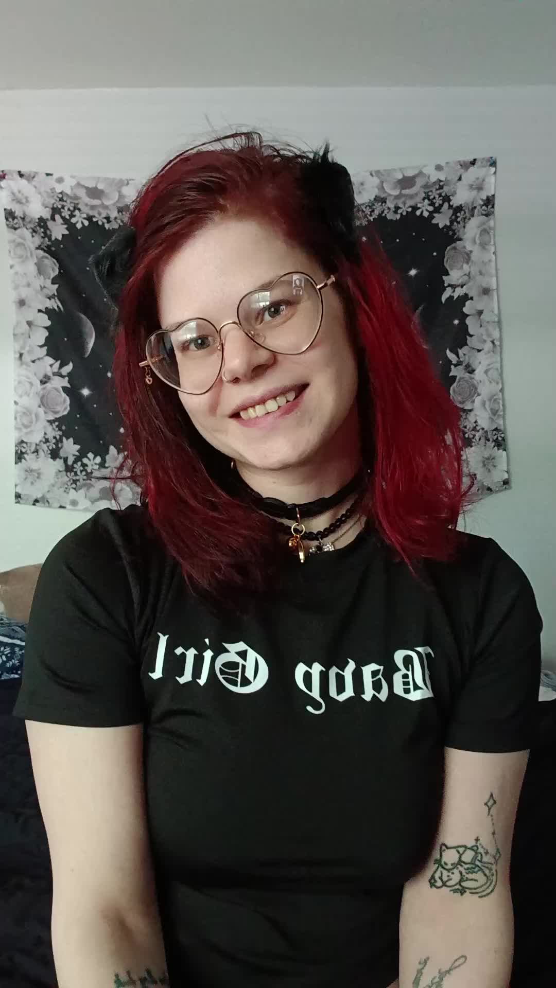 @𝖉𝖆𝖉𝖉𝖞𝖘𝖓𝖊𝖐𝖔𝖉𝖔𝖑𝖑𝖞