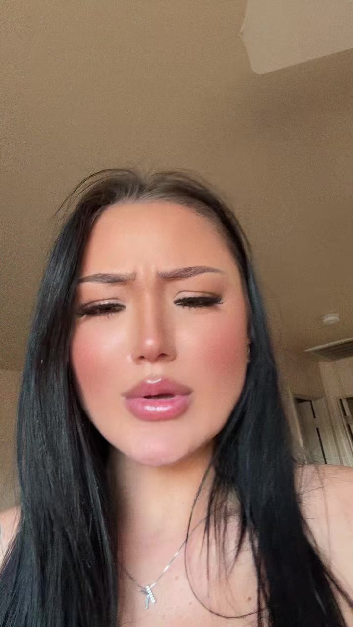 @🧚🏼&zwj;♀️