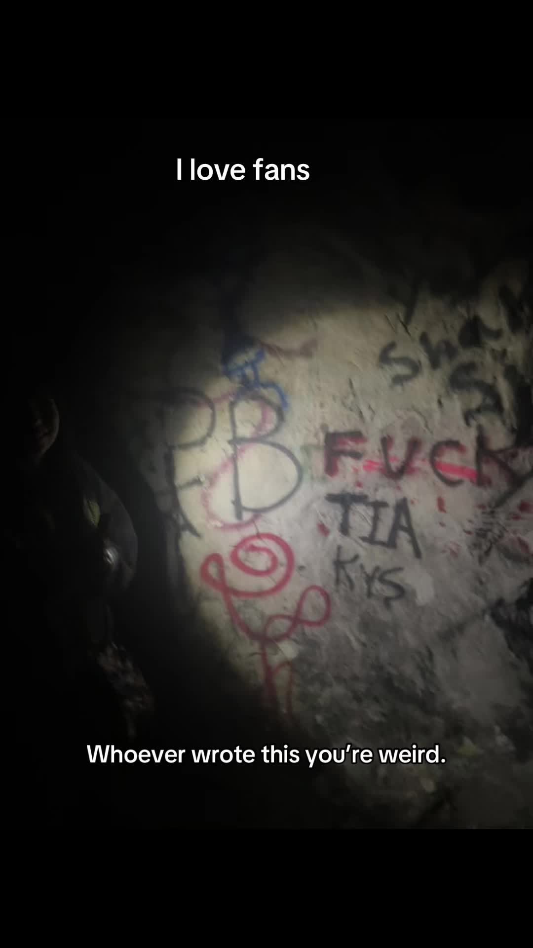 @️