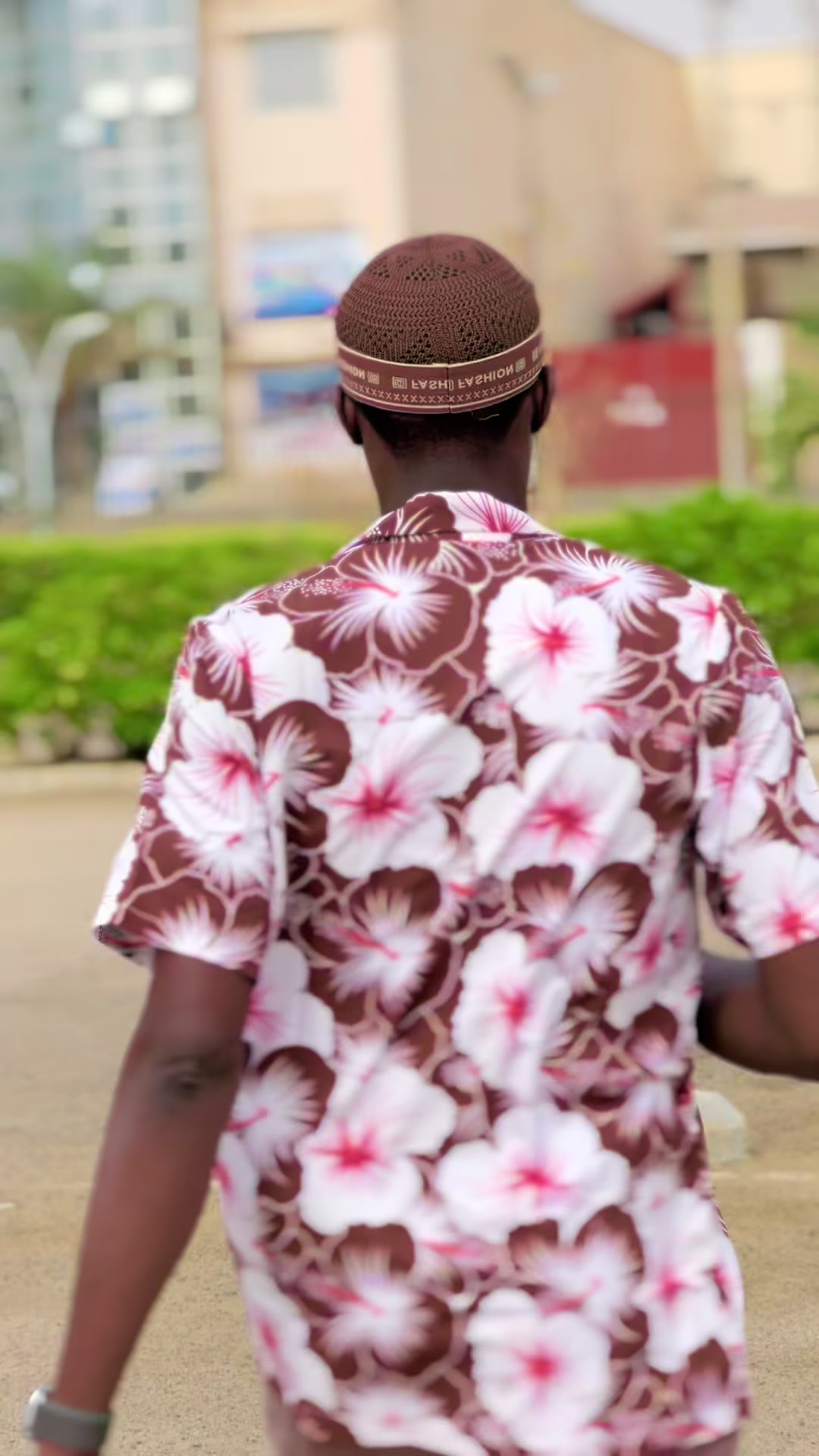 @Mae_arewa