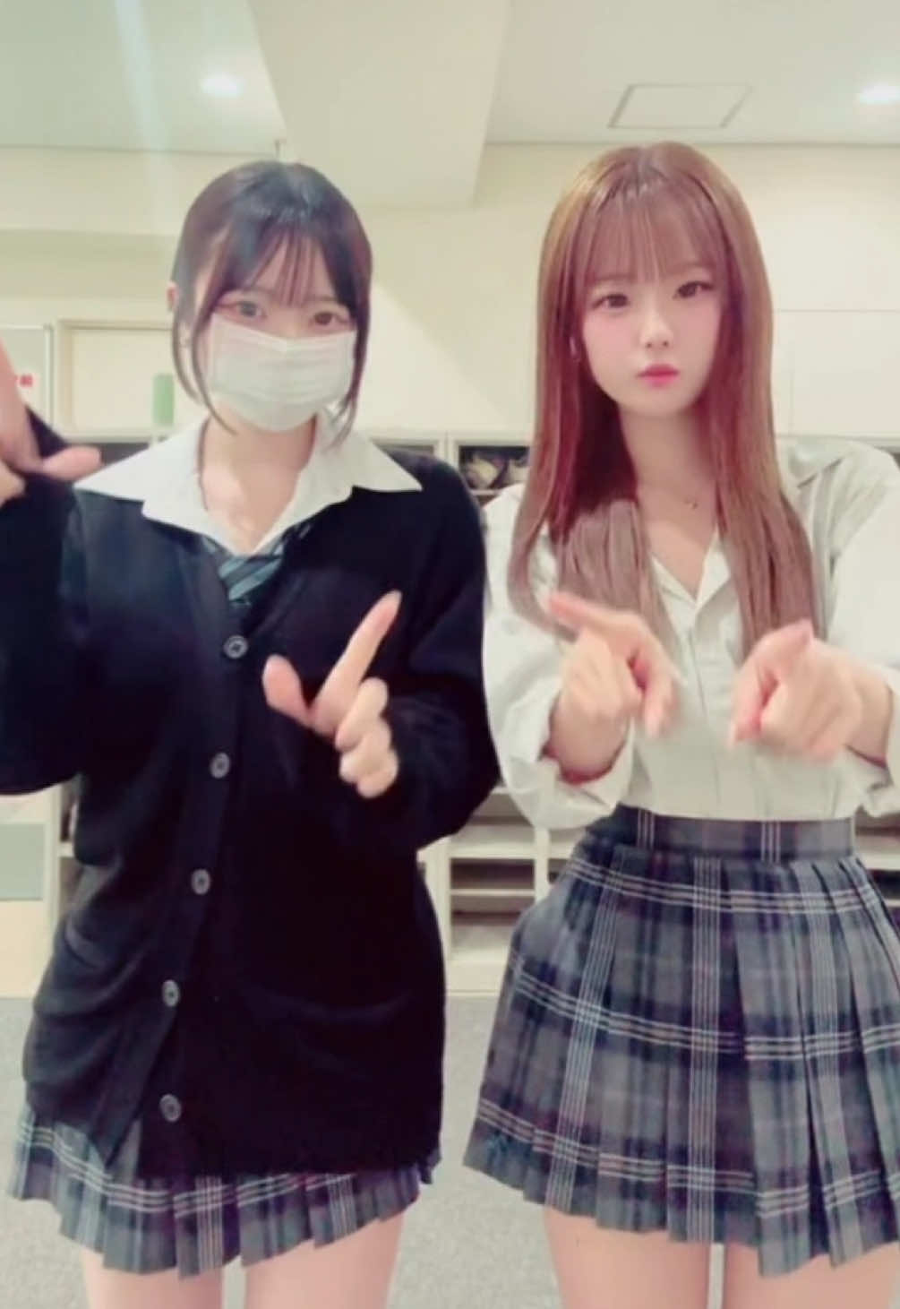 @やまりー