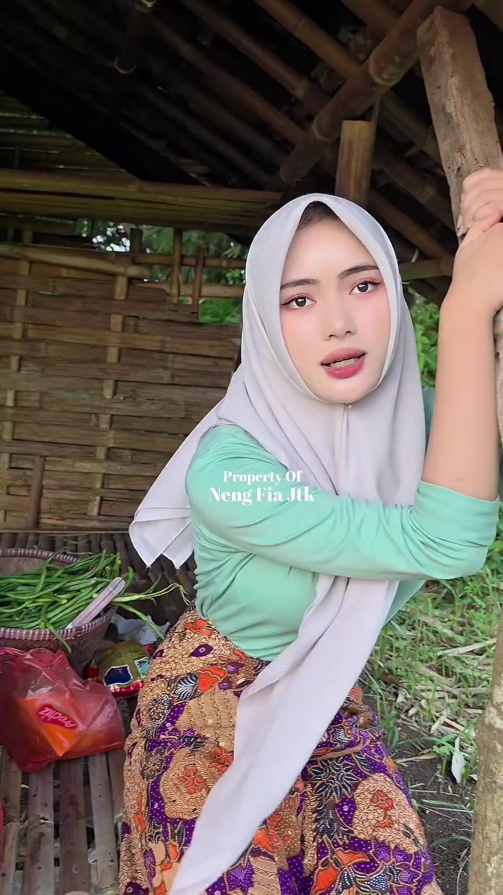 @Neng Iis Lovely