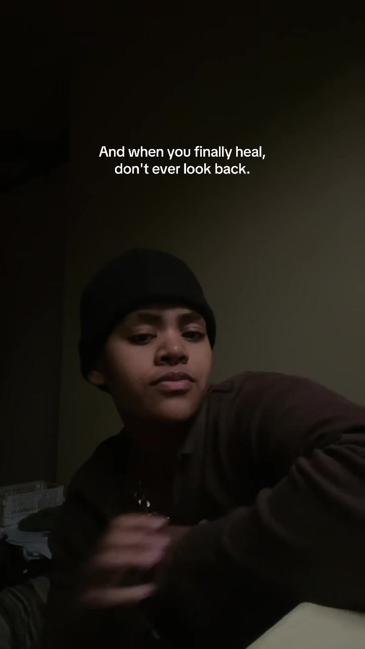 @meettheeyes__