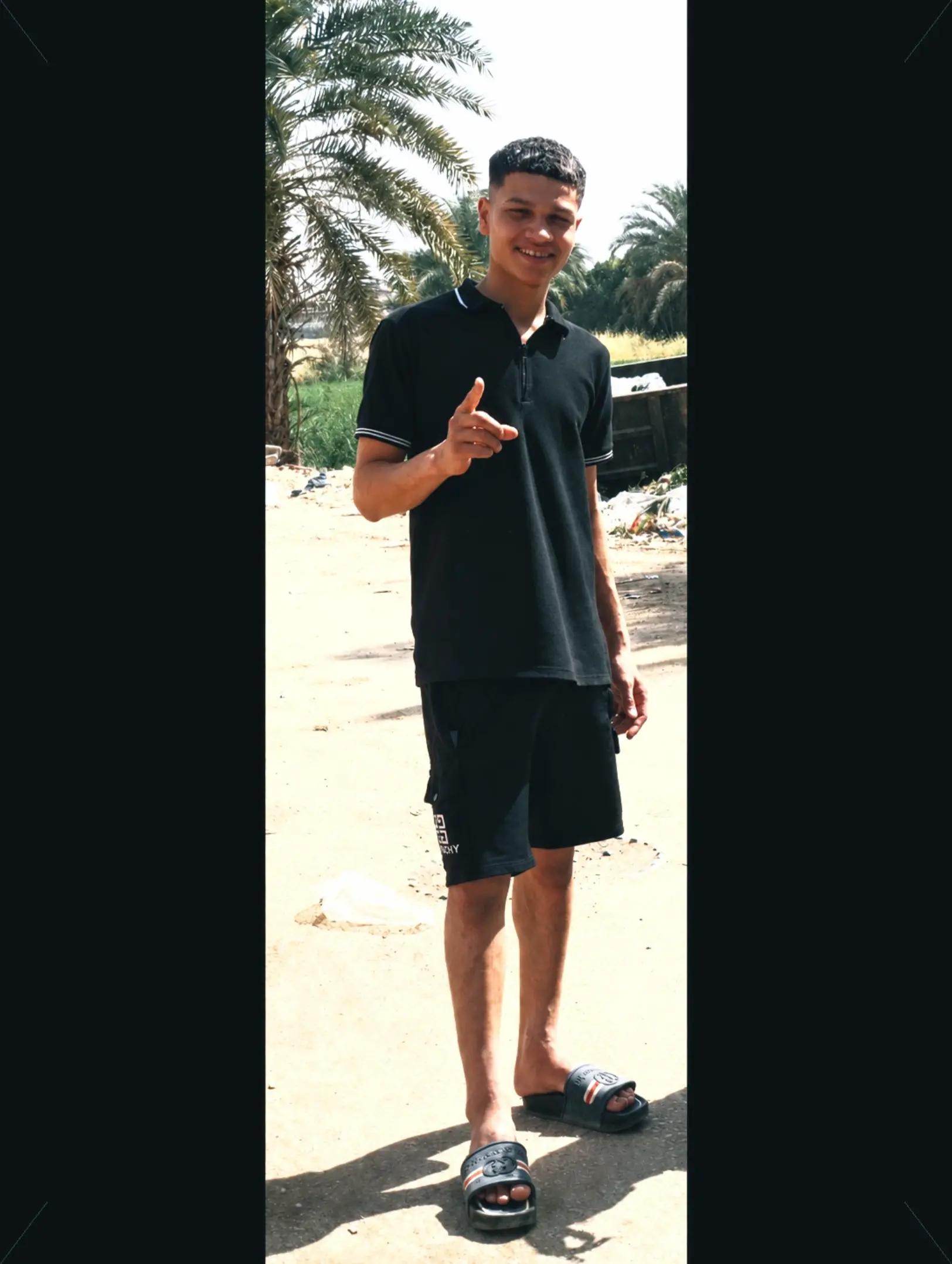 @الــــــ🐺ـــــزوز
