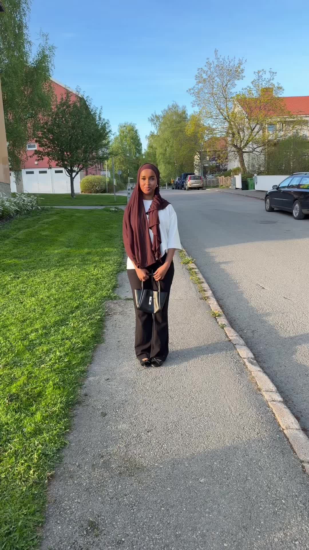 @1.aiishaaa