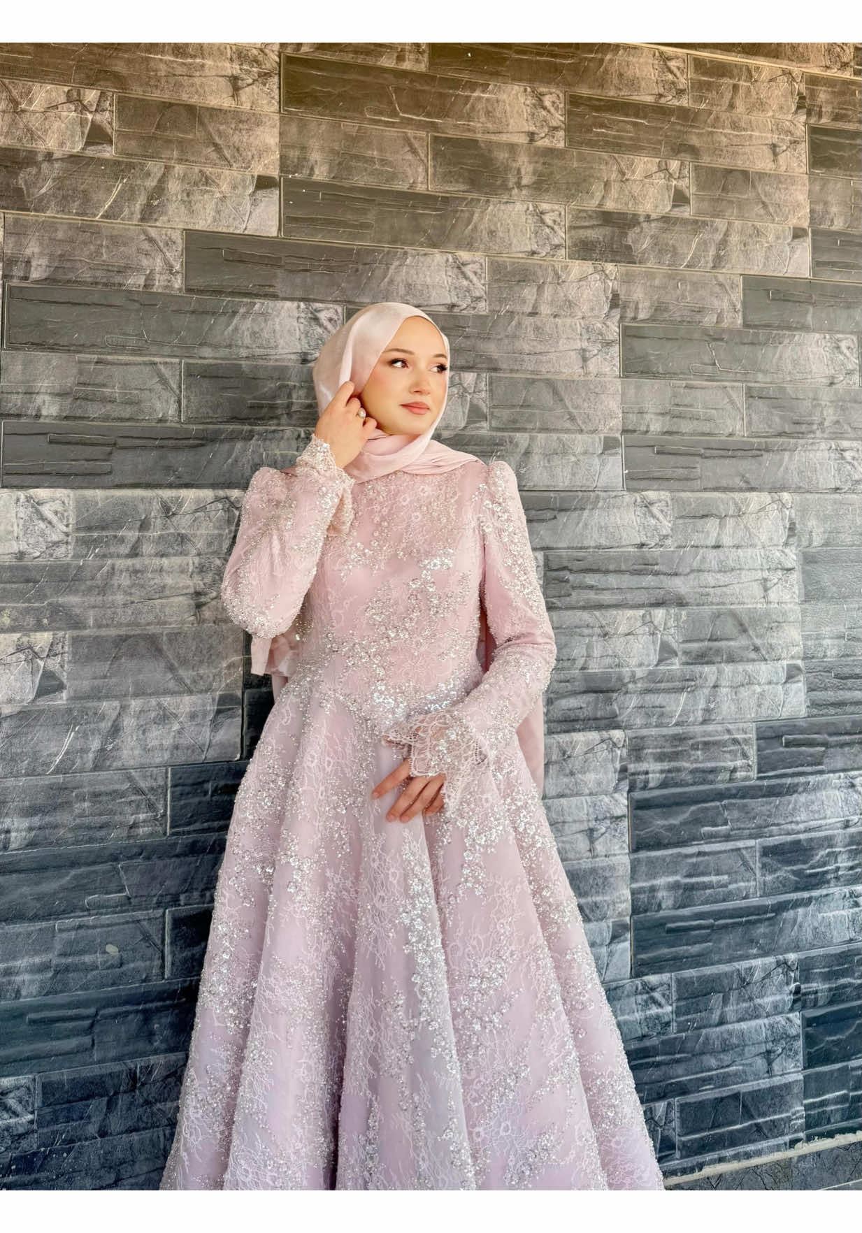 @Hazem Rental Dress