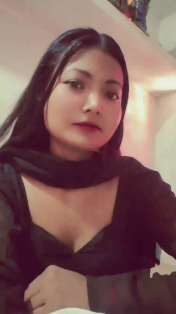 @Jyoti 🖤🍒