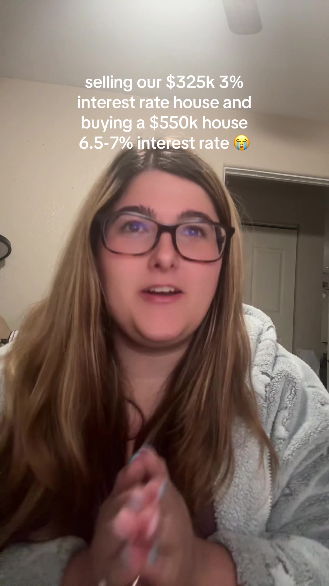 @👆