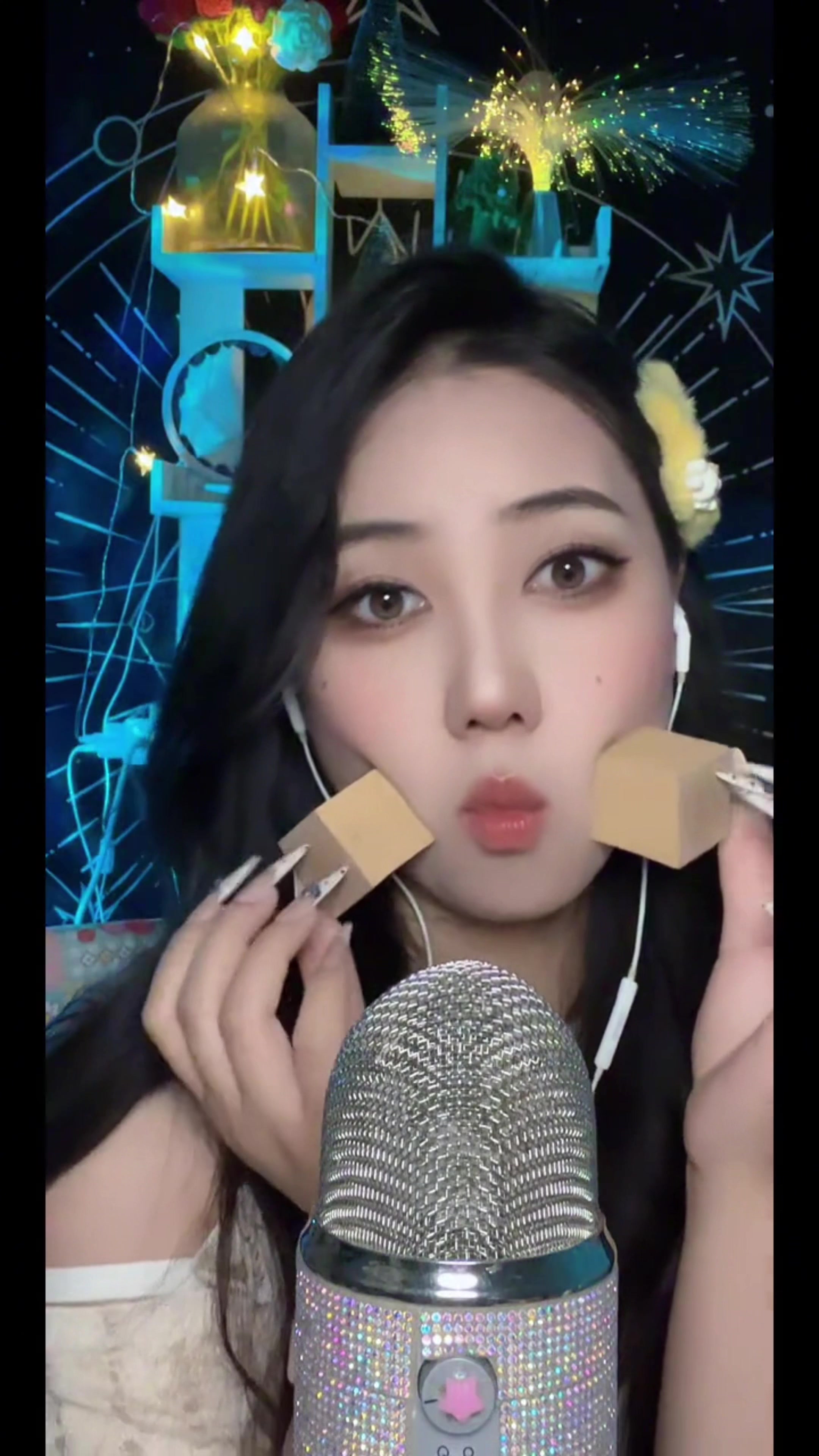 @🦋Dannie_ASMR_Room🦋