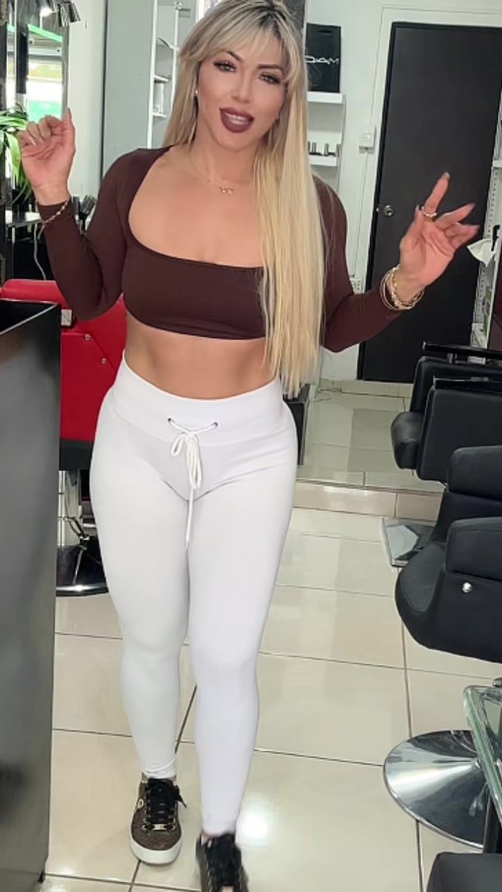@Laurita Sanchez