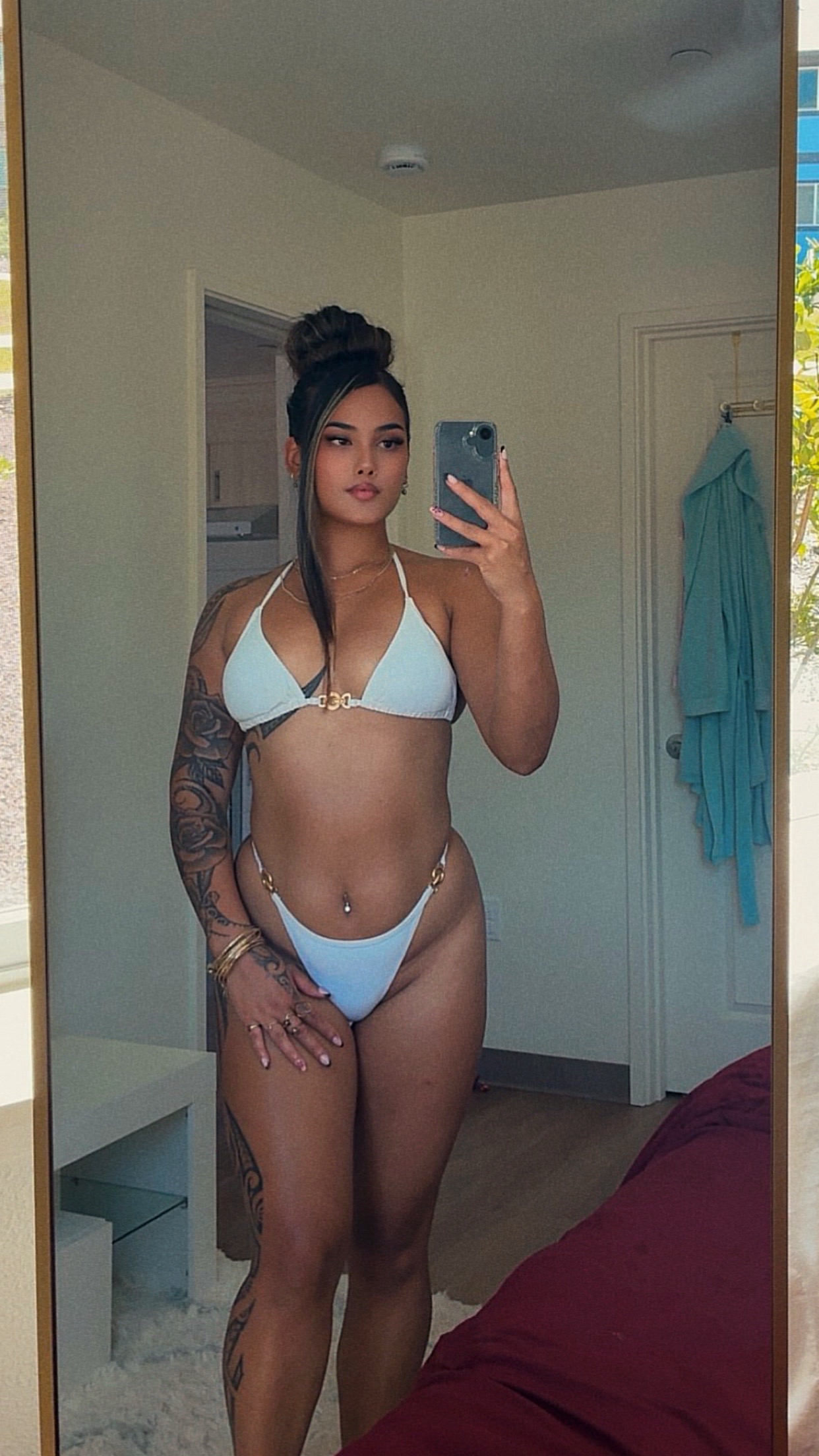 @Theycallmii_v