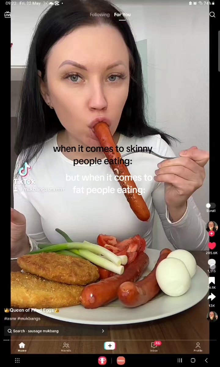 @𝒸𝓊𝓅𝒸𝒶𝓀𝑒>_<
