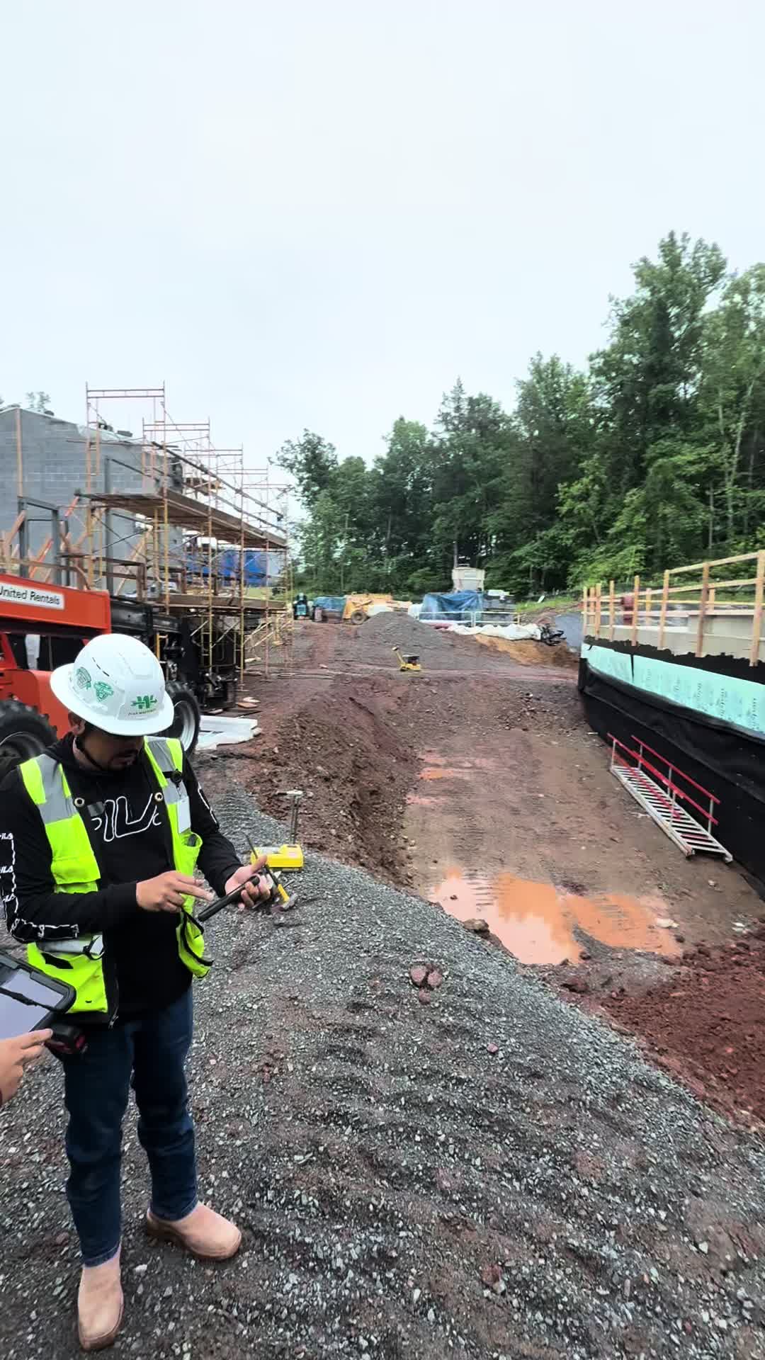 @B&M Crane