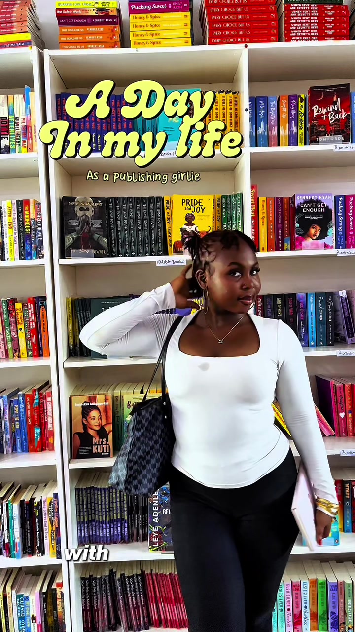 @🍁Leonora Reads📚📚