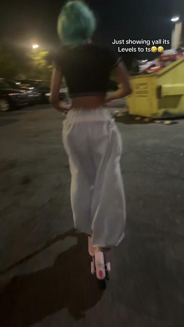 @pimpcess scooter girl👑
