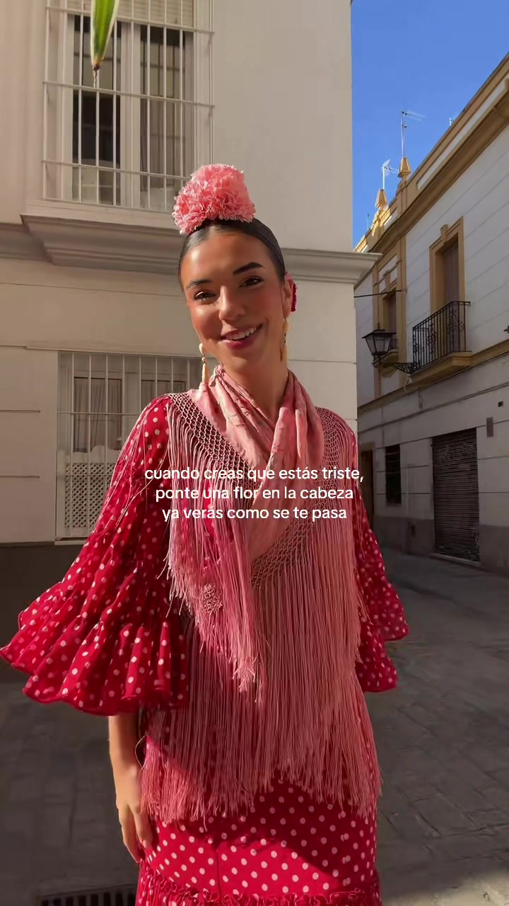 @Elena Gortari