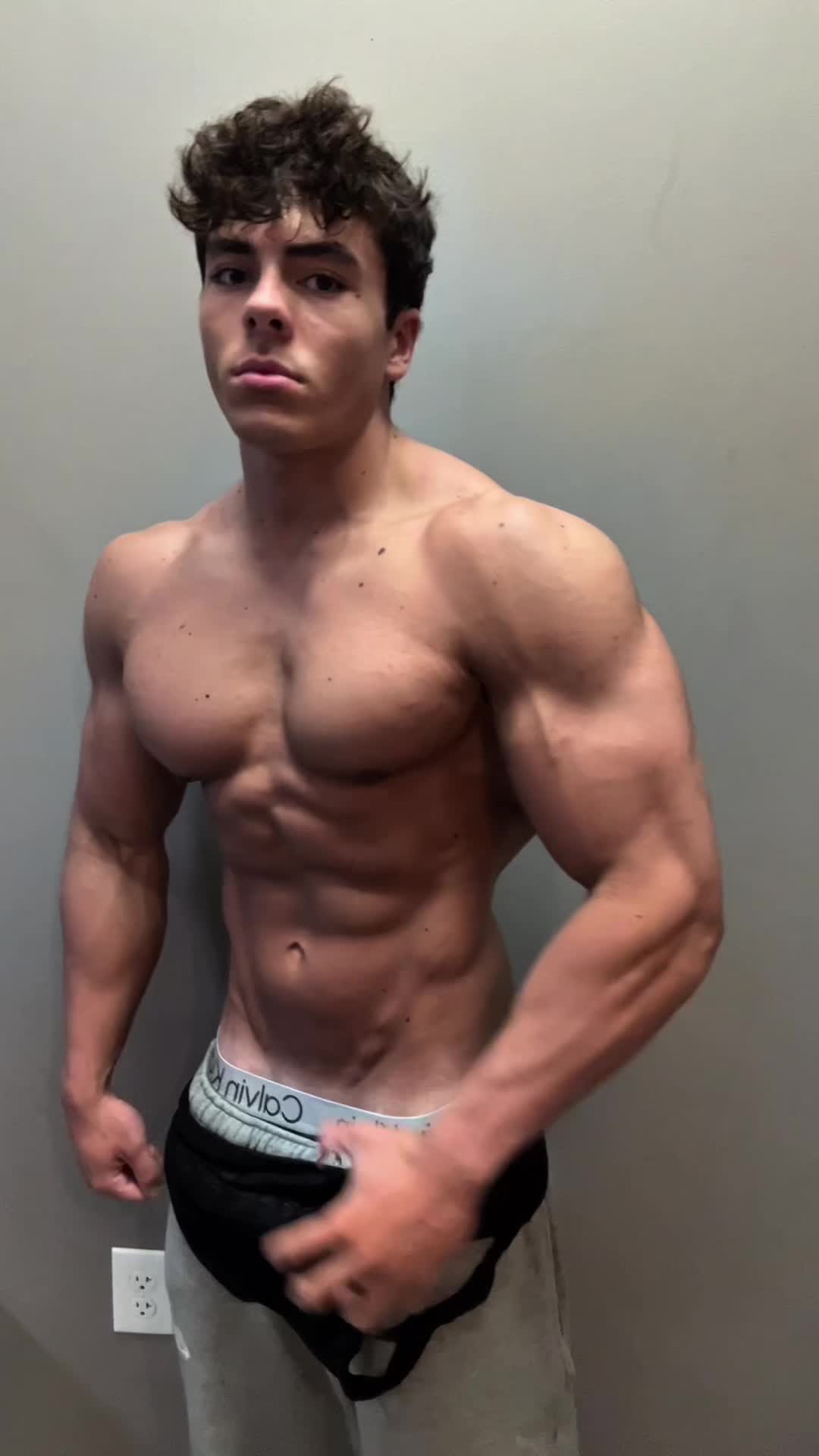 @nikolai