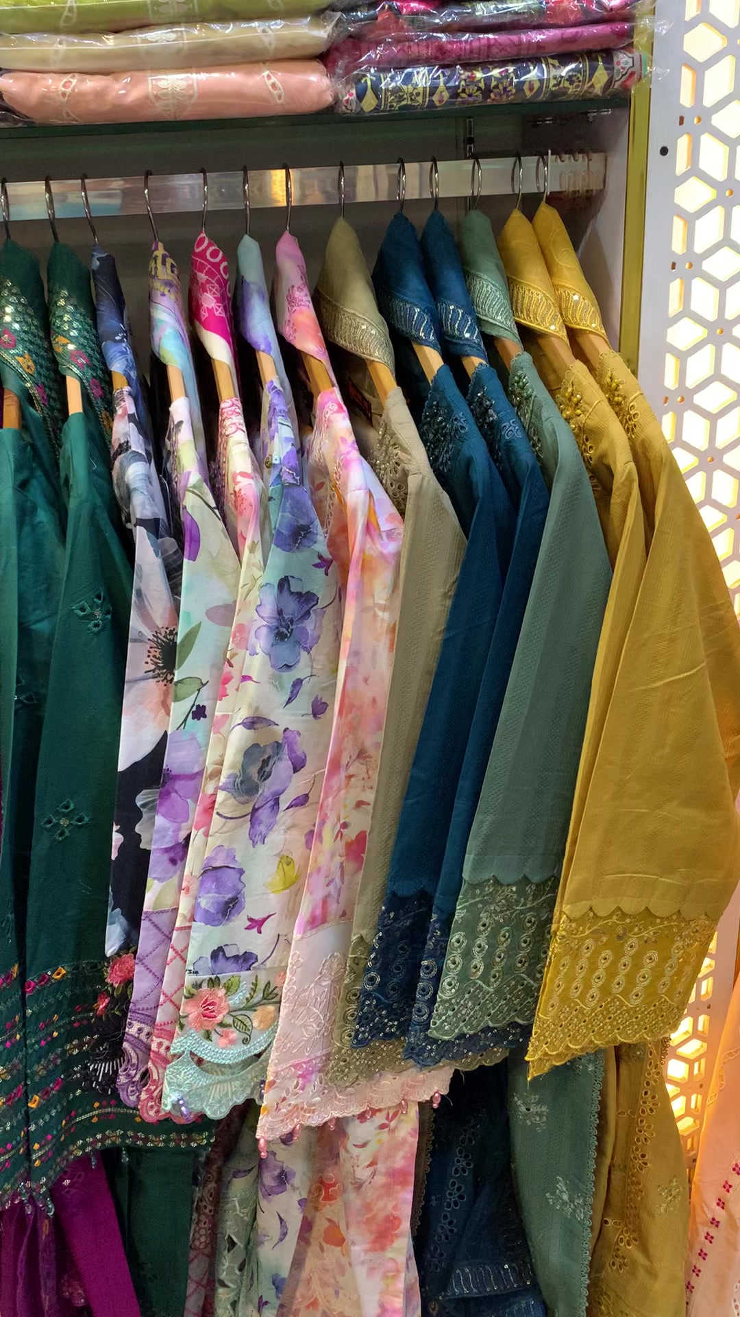 @Q-Reet Shopping pk&reg;