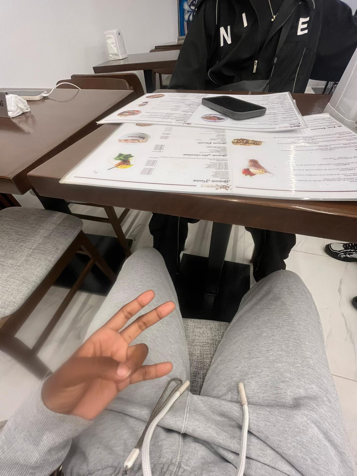 @⚔️CRYSTAL  🥹
