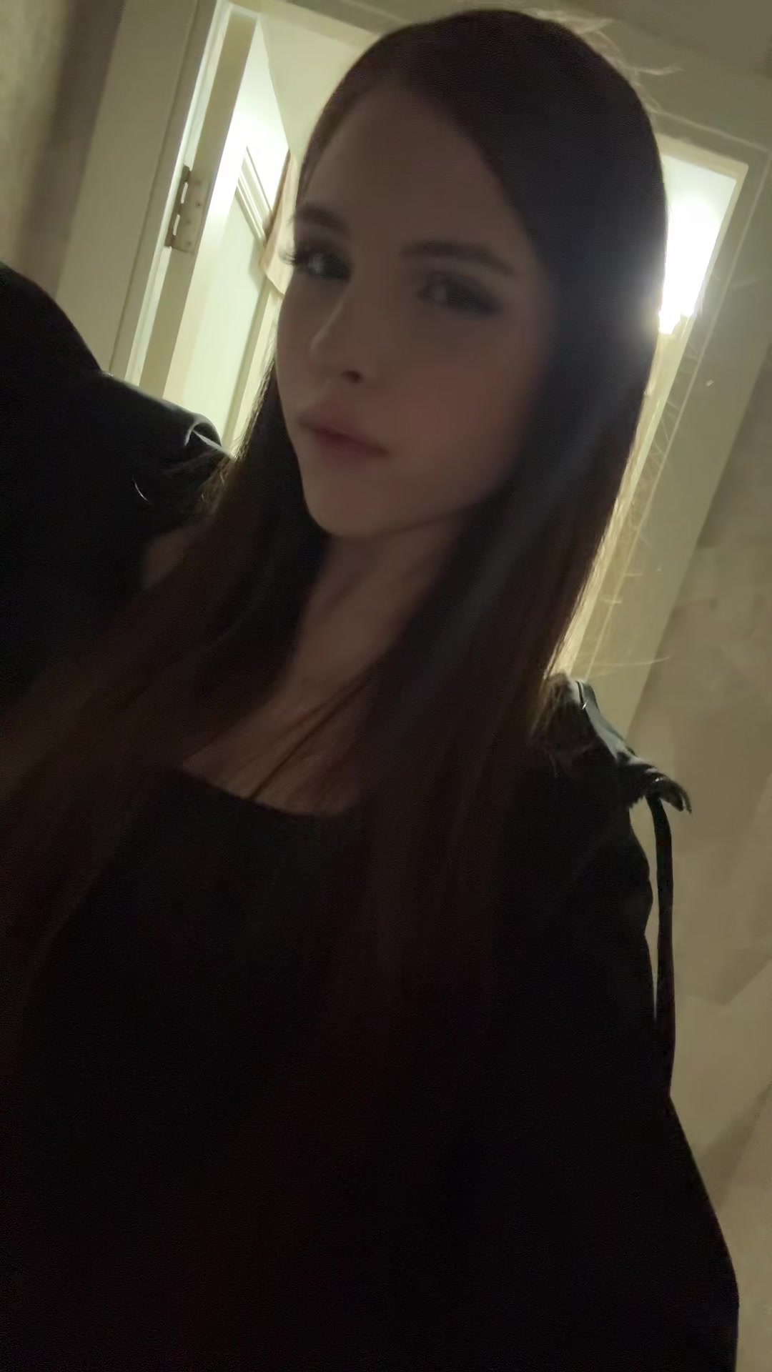 @vikykrr