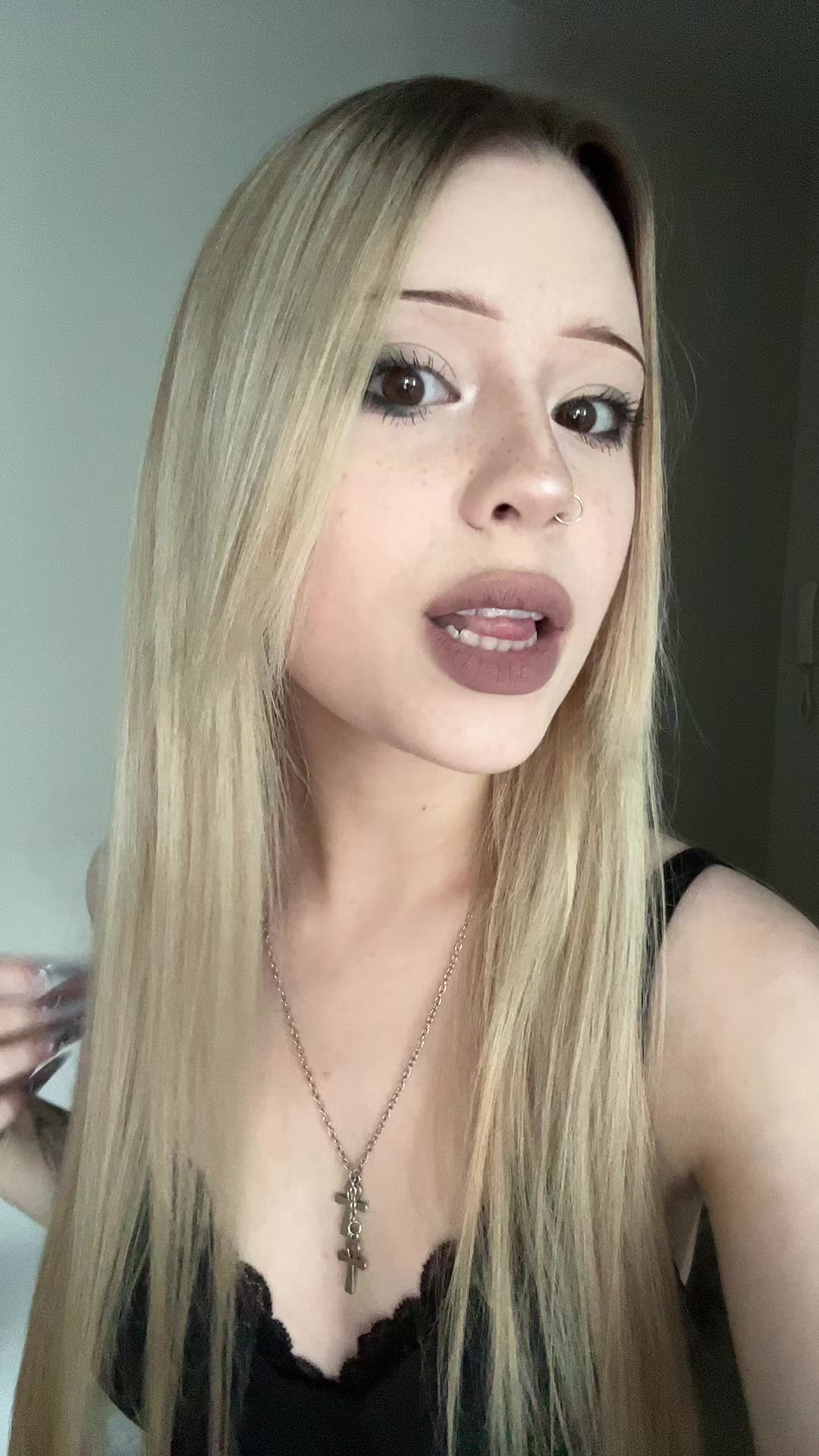 @тгк:xoniviinails