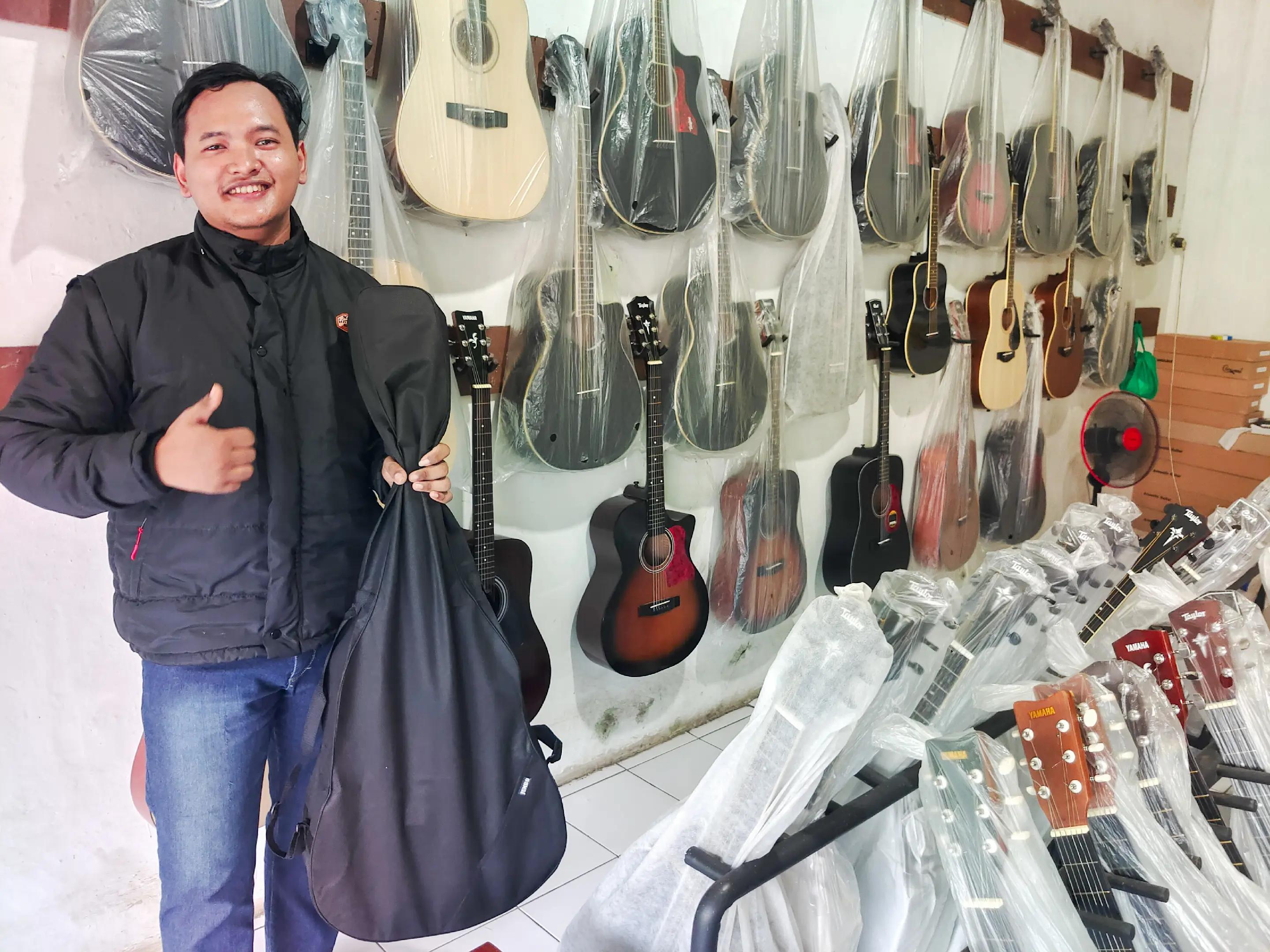 @Hanung Gitar Purwakarta