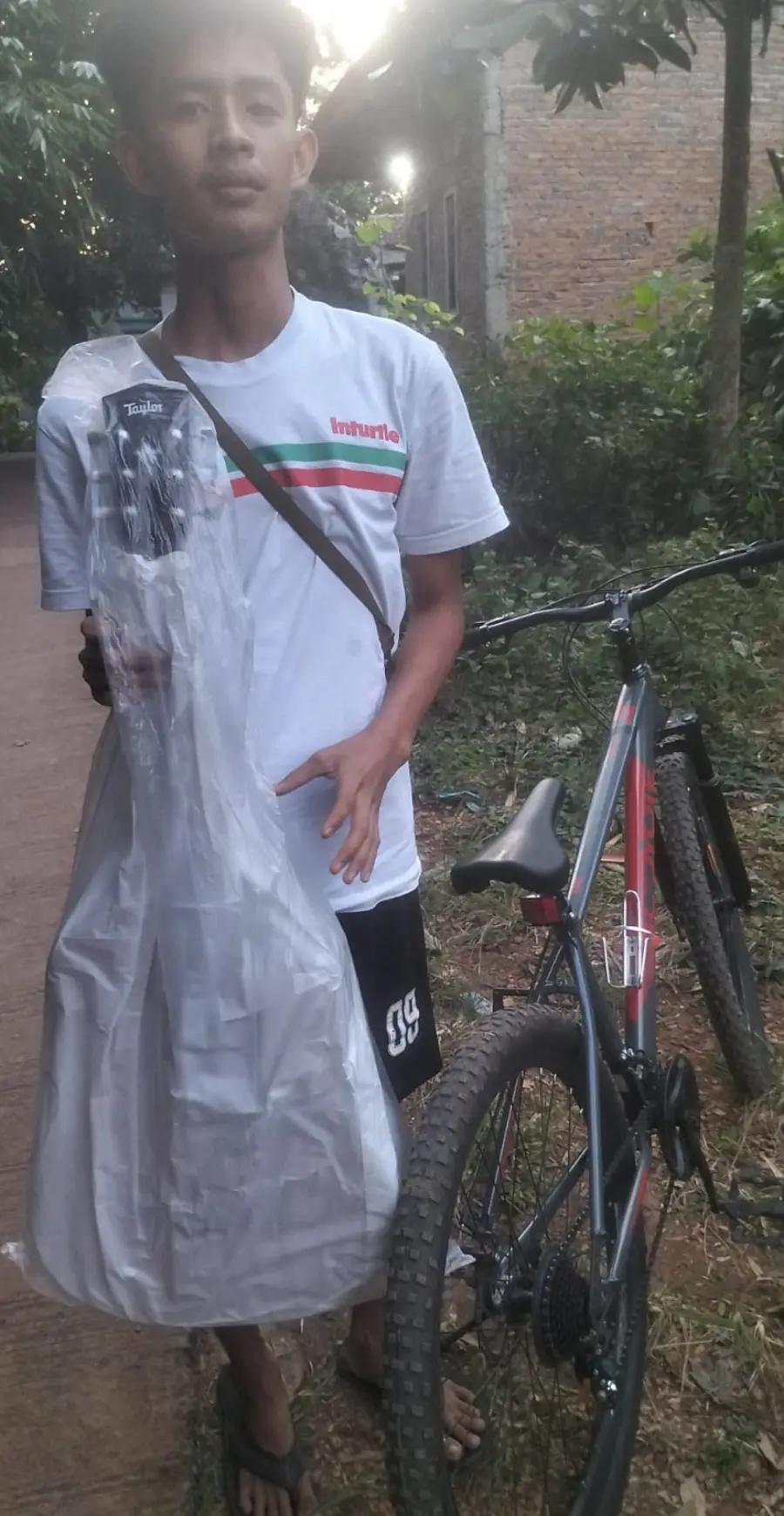 @Hanung Gitar Purwakarta