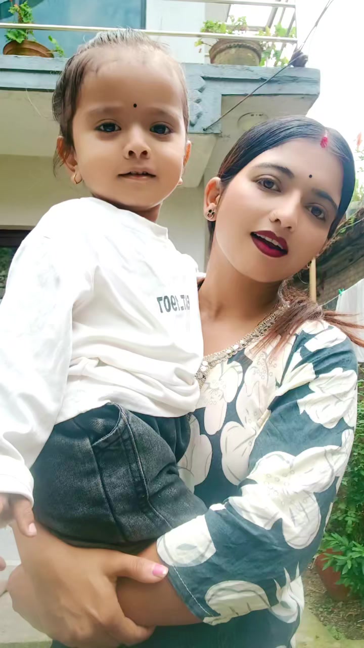 @Miss khadka❣️