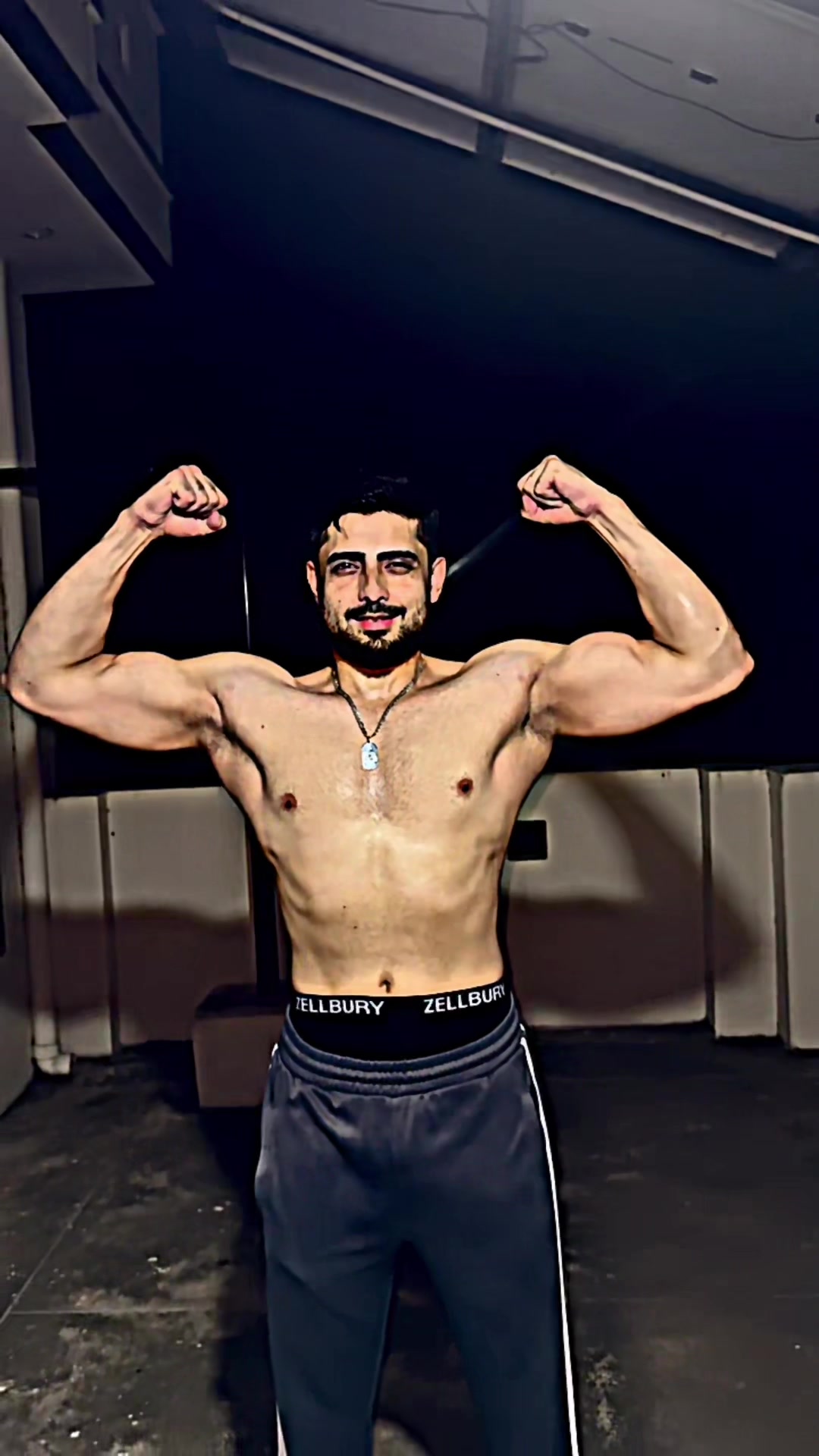 @Ausharab