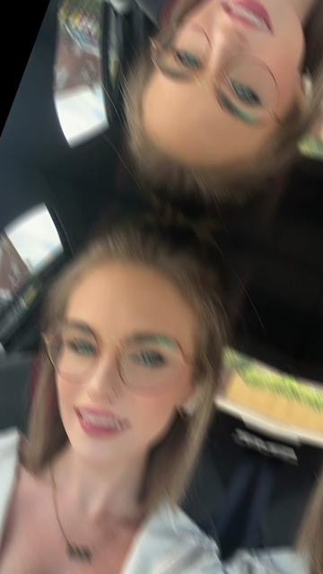 @Sam🖤