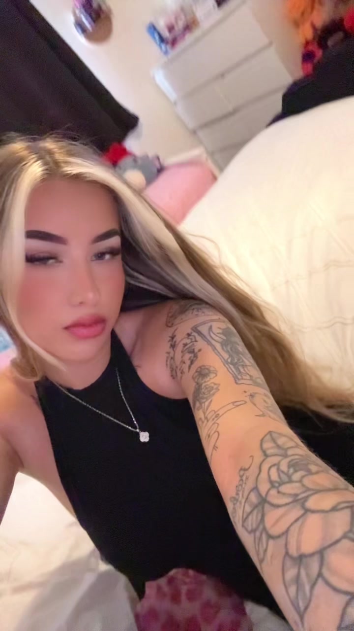 @courtneyjade_98