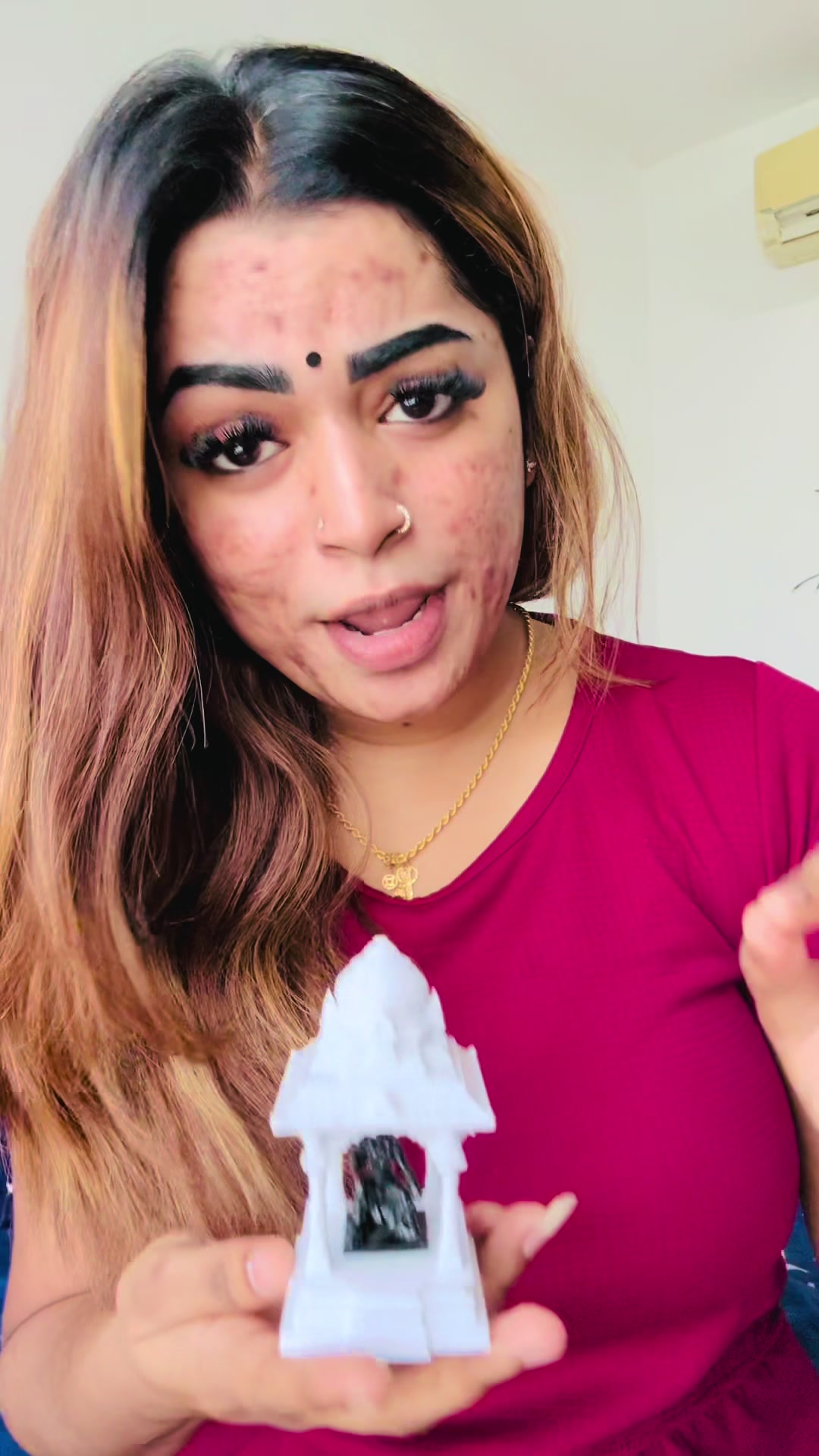 @iam.dhivya