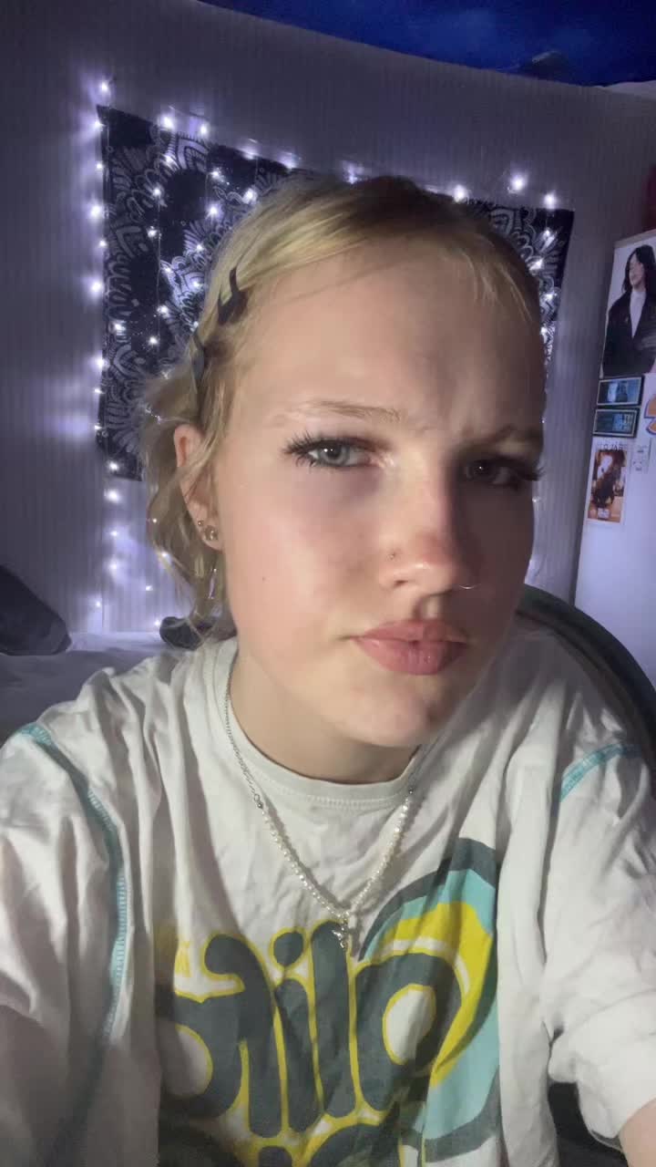 @✋😛🤚