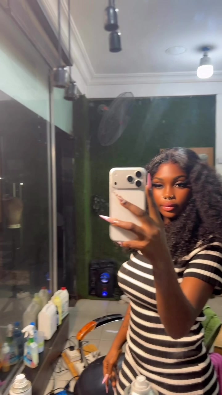 @Pearlwinny