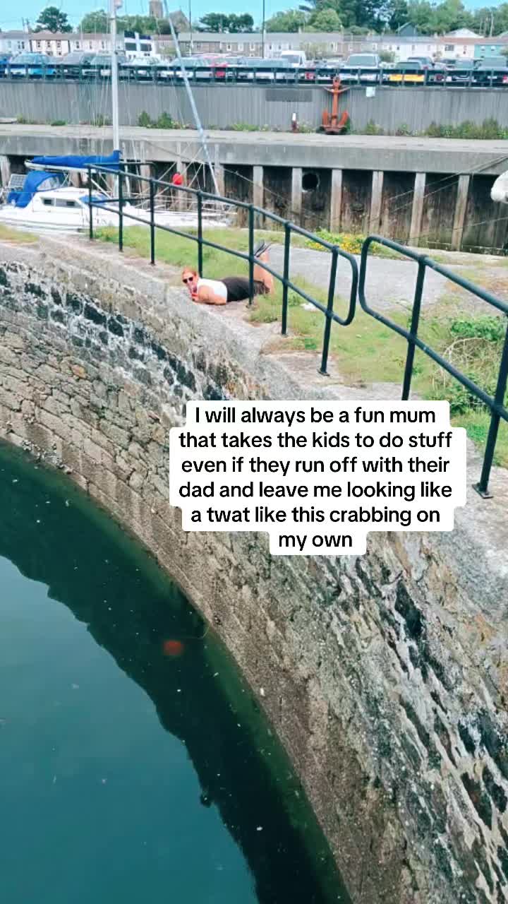 @𝖢𝗈𝗋𝗇𝗂𝗌𝗁𝖬𝖺𝗂𝖽 🐚 🌊
