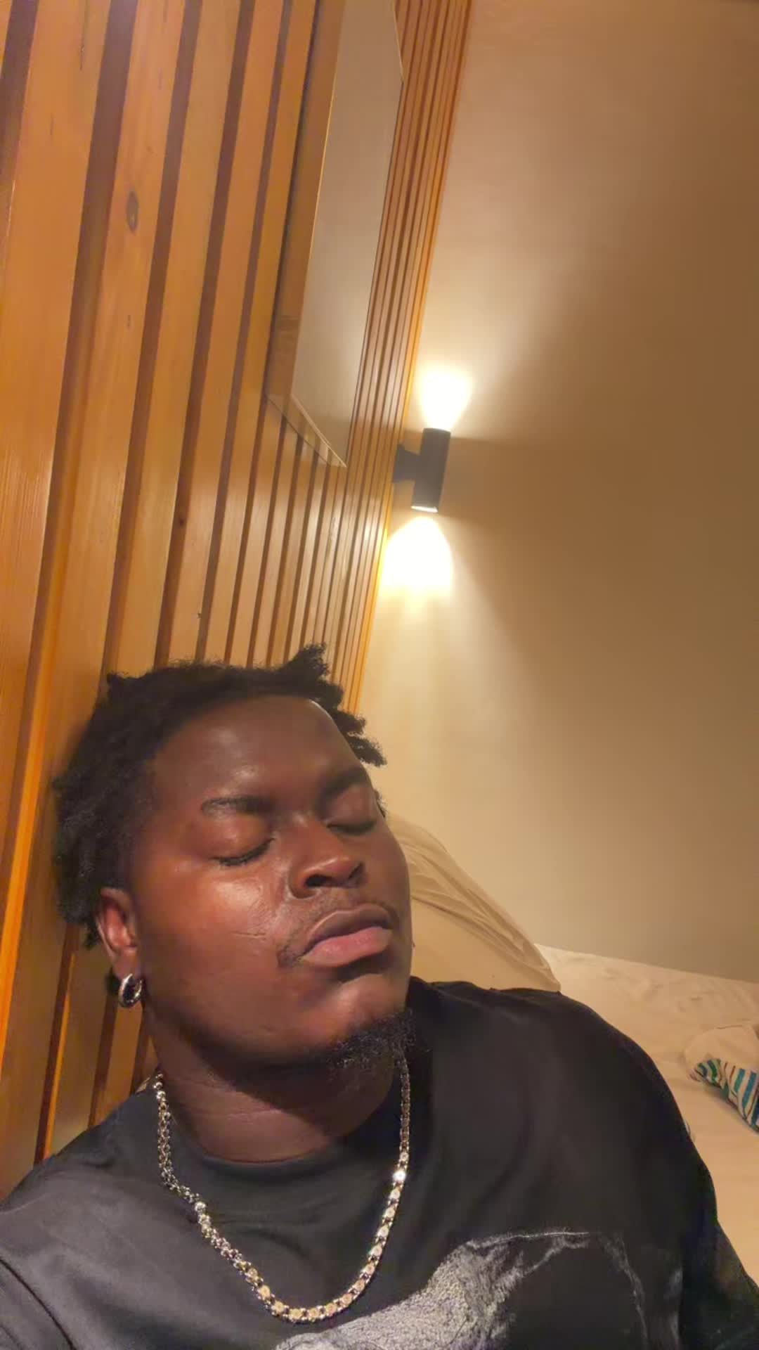 @𝐉𝐁_𝟏𝐱 🪼