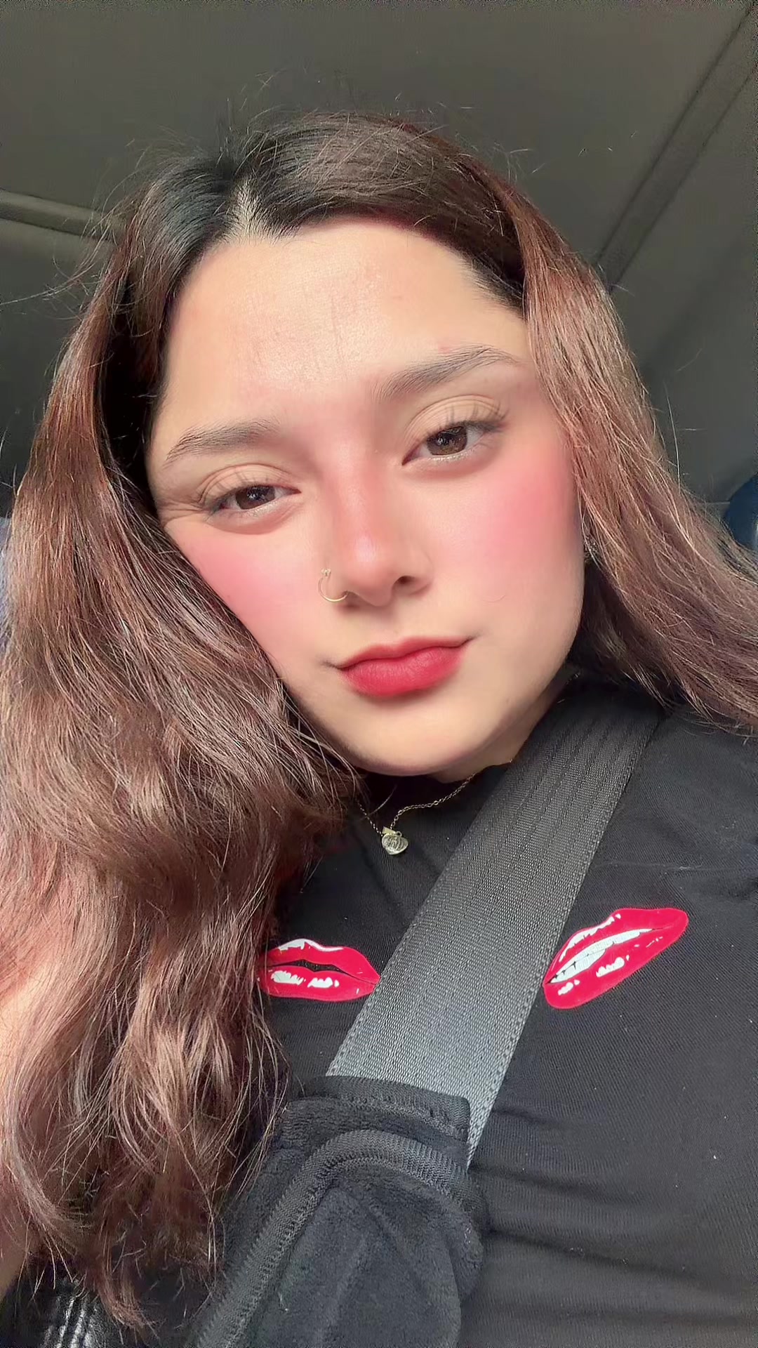 @𝑬𝒔𝒎𝒚💋