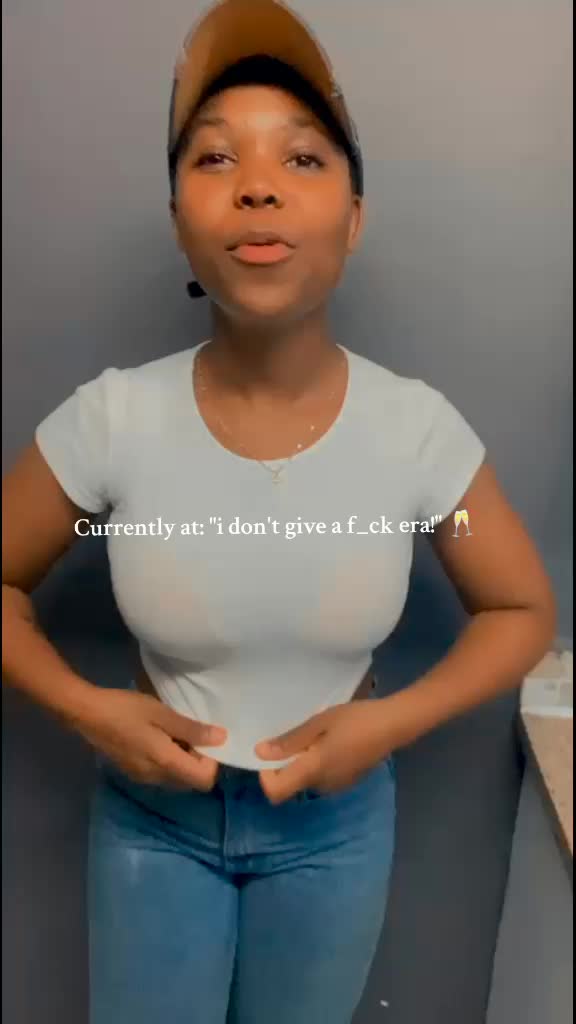 @She's_NOBUHLEY