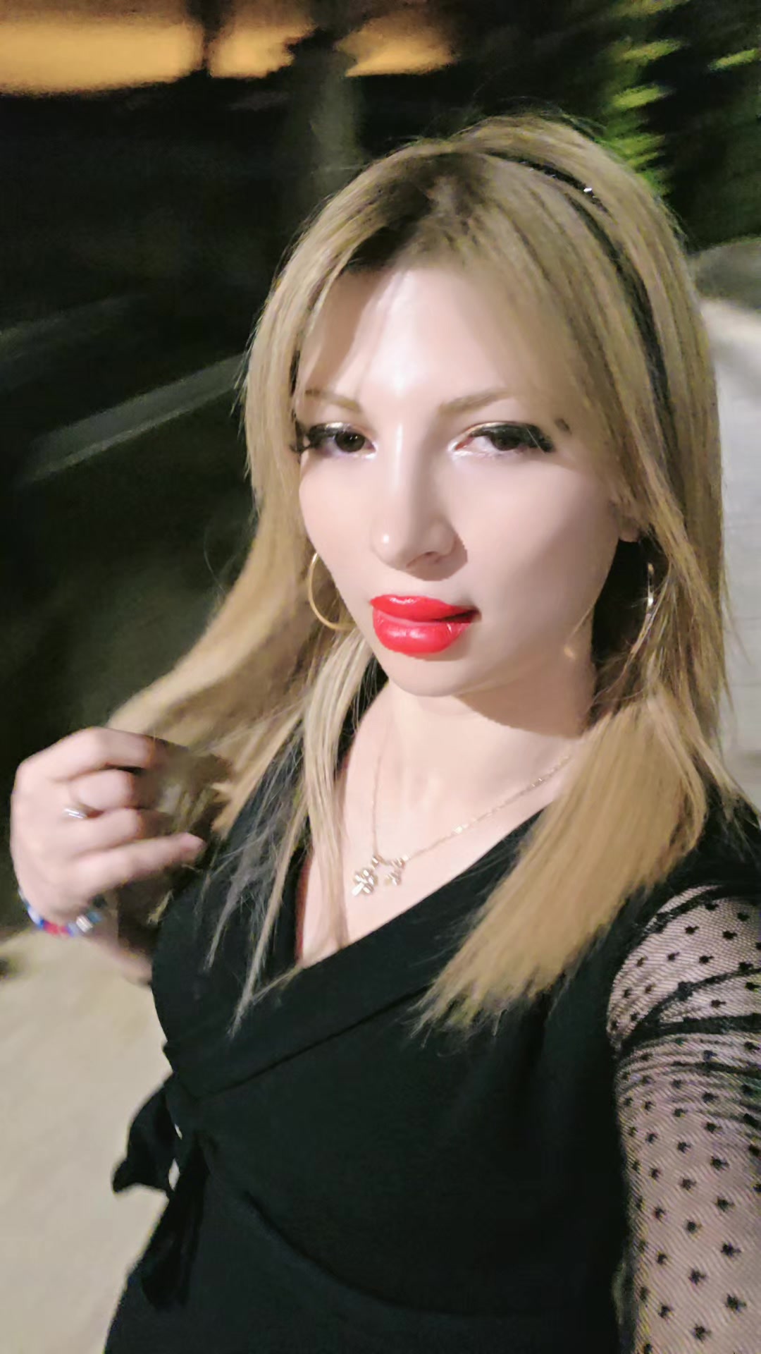 @GECENİN KRALİ&Ccedil;ESİ 👊🏻💋💄😉