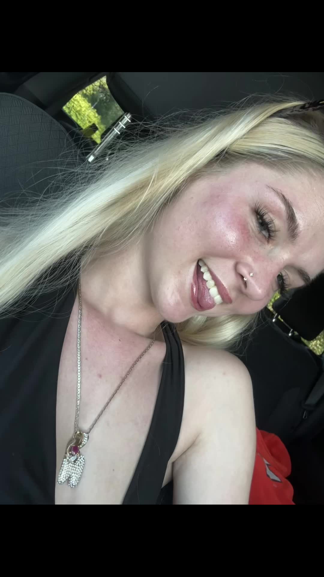 @theyluv._hailey2