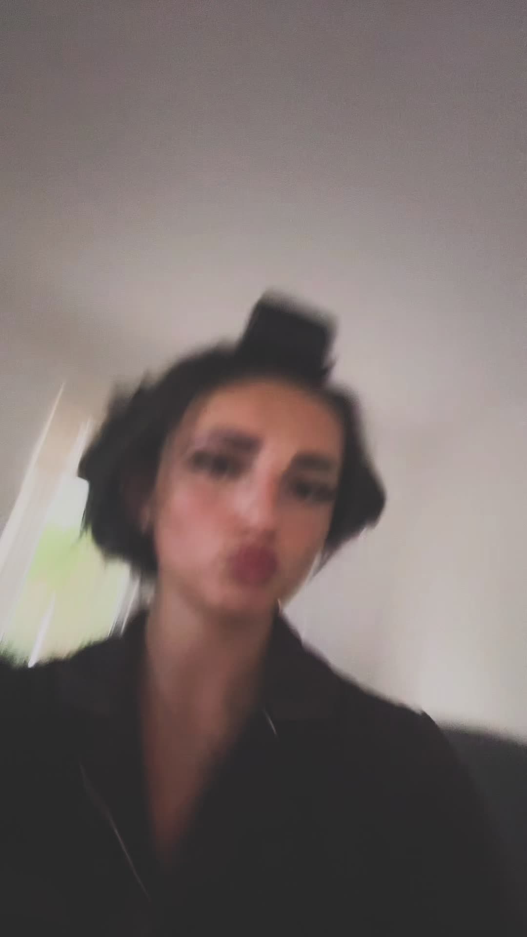 @𝐋ꨄ